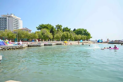 Gemütliche Ferienwohnung AS in Vodice mit Gar