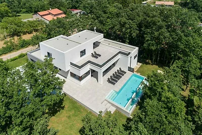 Villa mit Privatpool
