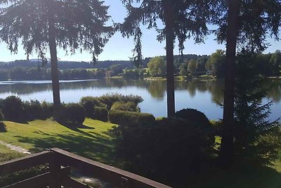 Ferienhaus nur 15 m vom Lipno Stausee