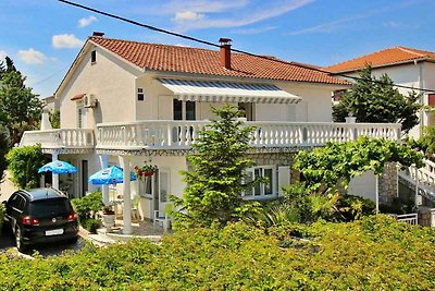 Ferienwohnung mit Klimaanlage und Terrasse