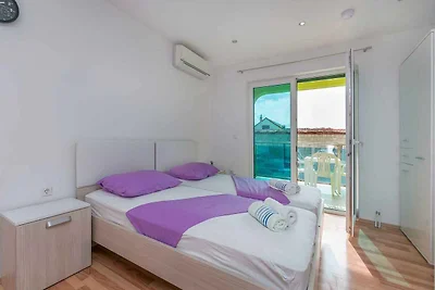 Ferienwohnung mit Balkon, im Zentrum