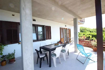 Ferienwohnung mit Klimaanlage und Parkplatz