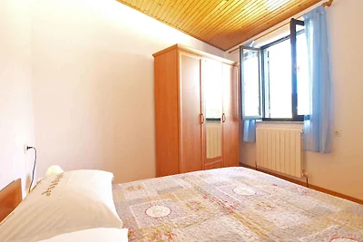 Ferienhaus mit Pool und Klimaanlage