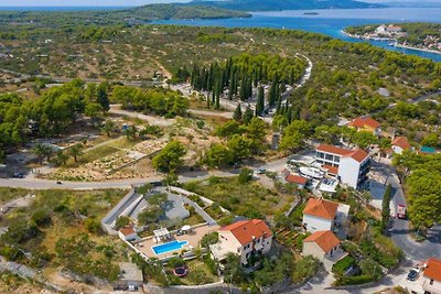 Ferienhaus mit Klimaanlage und Pool