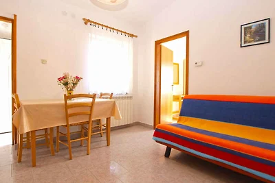 Ferienwohnung mit Terrasse und Grill