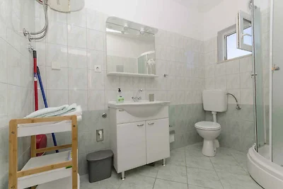 Appartamento Vacanza con famiglia Supetarska Draga