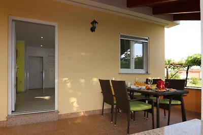 Ferienhaus Doppelhaushälfte mit Pool