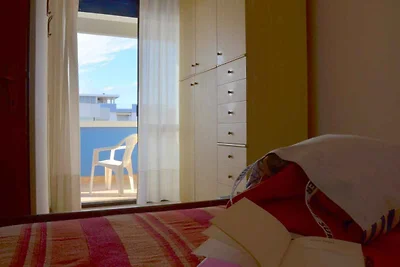 Ferienwohnung mit Klimaanlage und Balkon