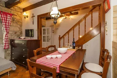 Ferienhaus mit Whirlpool und Klimaanlage