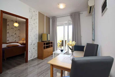 Ferienwohnung mit Klimaanlage und Balkon