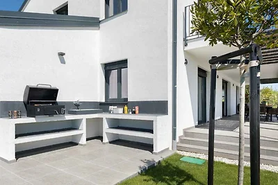Villa mit Klimaanlage und Pool