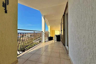 Ferienwohnung mit Klimaanlage und Terrasse