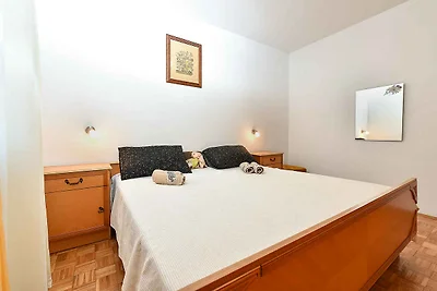 Ferienwohnung mit Balkon und Klimaanlage