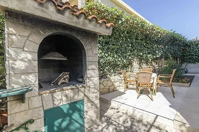 Ferienwohnung mit Klimaanlage und Grill