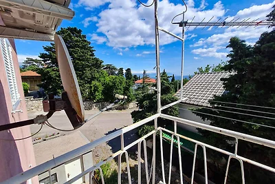 Ferienwohnung mit Klimaanlage und Balkon
