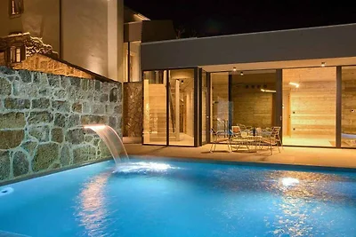 Villa mit Pool
