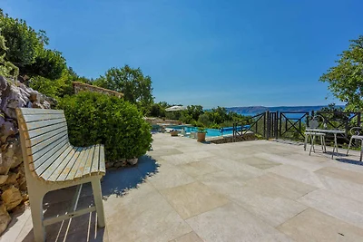 Ferienhaus mit Klimaanlage und Aussenpool