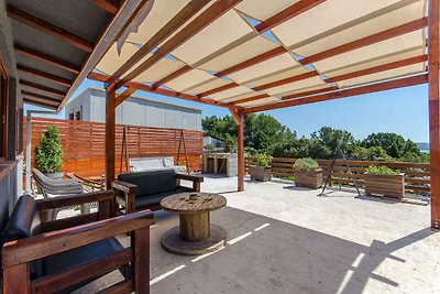 Ferienhaus mit Terrasse und Klimaanlage