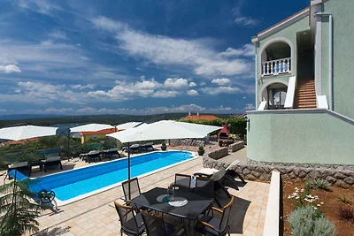 Ferienwohnung mit Klimaanlage und Pool