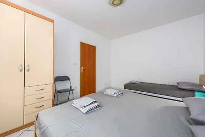 Ferienwohnung mit Klimaanlage in der Nähe des