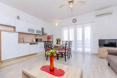 Ferienwohnung mit Klimaanlage und Grill