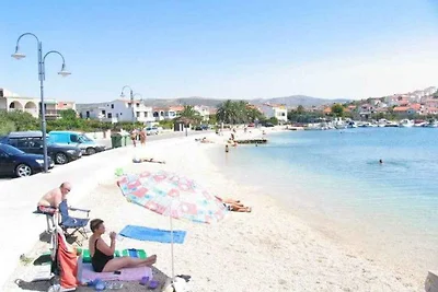 Appartamento Vacanza con famiglia Lokva Rogoznica
