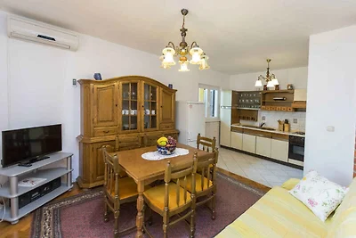 Ferienwohnung mit Klimaanlage, Terrasse und M
