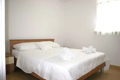 Ferienwohnung mit Balkon und Klimaanlage