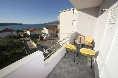 Ferienwohnung mit Balkon und Meerblick