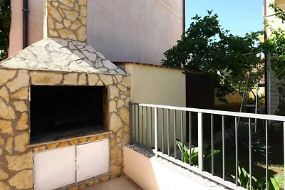 Studio-Apartment, nur 150 m vom nächsten schö