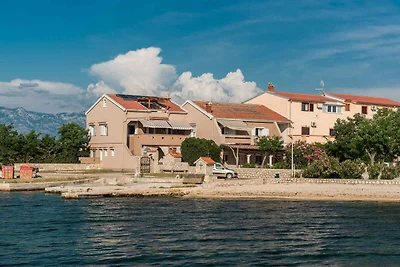 Appartamento Vacanza con famiglia Pag