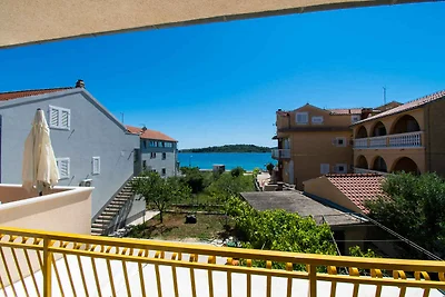 Ferienwohnung mit Balkon und Grill