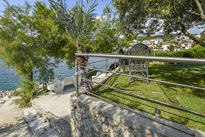 Ferienwohnung am Meer mit Balkon