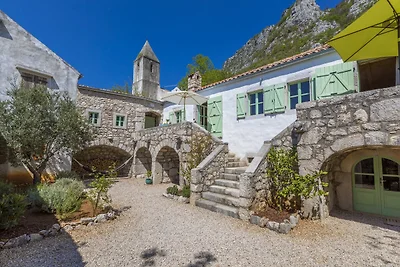 FerienHaus mit Garten und Grill
