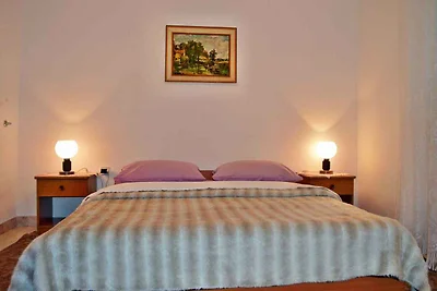 Apartment mit einem Schlafzimmer und Terrasse