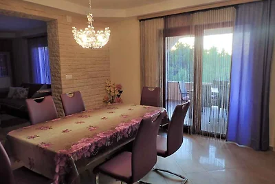 Ferienwohnung mit Terrasse und WLAN