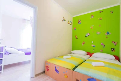 Ferienwohnung Familienfreundlich mit Klimaanl