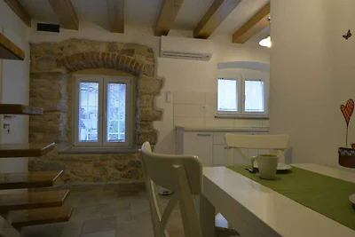 Appartamento Vacanza con famiglia Cres (Isola)