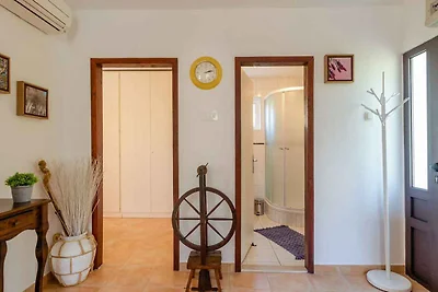 Ferienwohnung nahe am Meer mit Terrasse