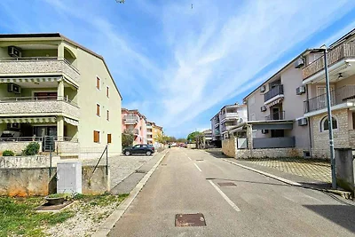 Ferienwohnung mit Klimaanlage, WLAN und einem
