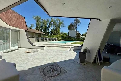 Ferienhaus mit Pool