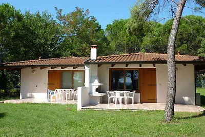 Bungalow mit Pool