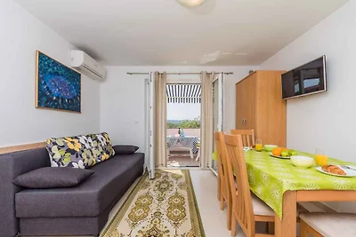 Ferienwohnung mit Klimaanlage und Meerblick