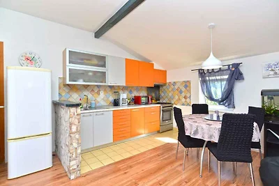 Ferienwohnung mit Garten und Grill