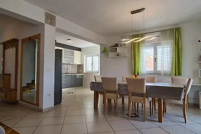 apartman za odmor Obiteljski odmor Vrboska