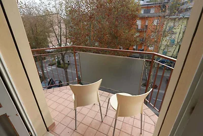 Ferienwohnung mit Klimaanlage und Balkon