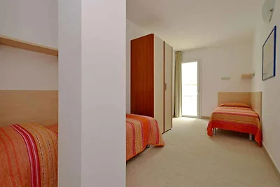 Ferienwohnung mit Pool und Klimaanlage