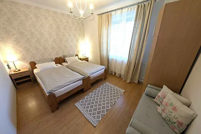Ferienwohnung mit Klimaanlage, WLAN und Ausbl