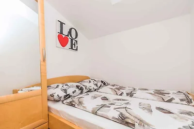 Ferienwohnung mit Klimaanlage und Pool