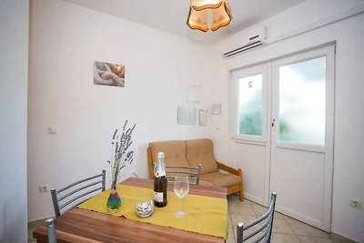 Ferienwohnung mit Terrasse und Klimaanlage